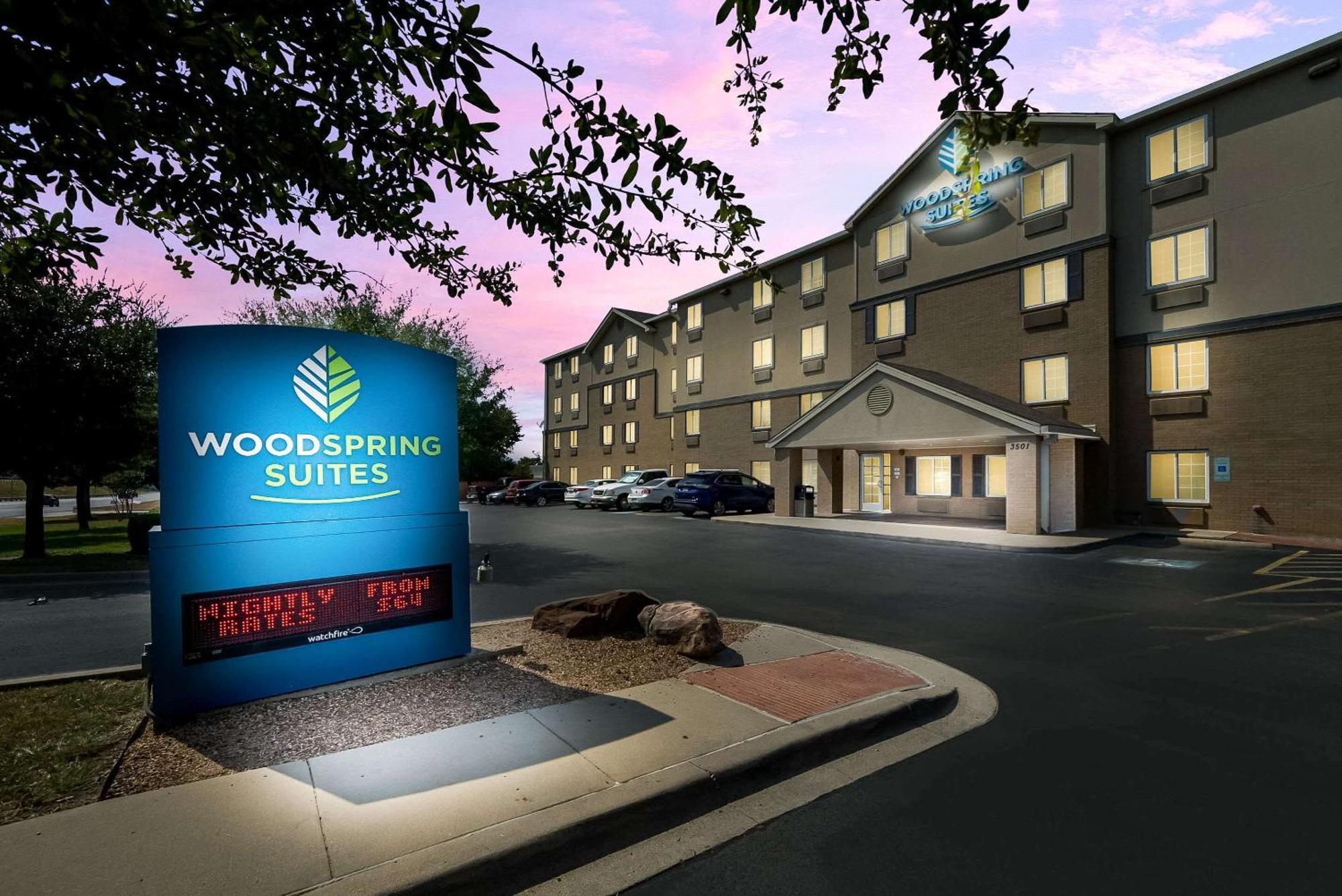 Woodspring Suites Fort Worth Fossil Creek Exterior photo