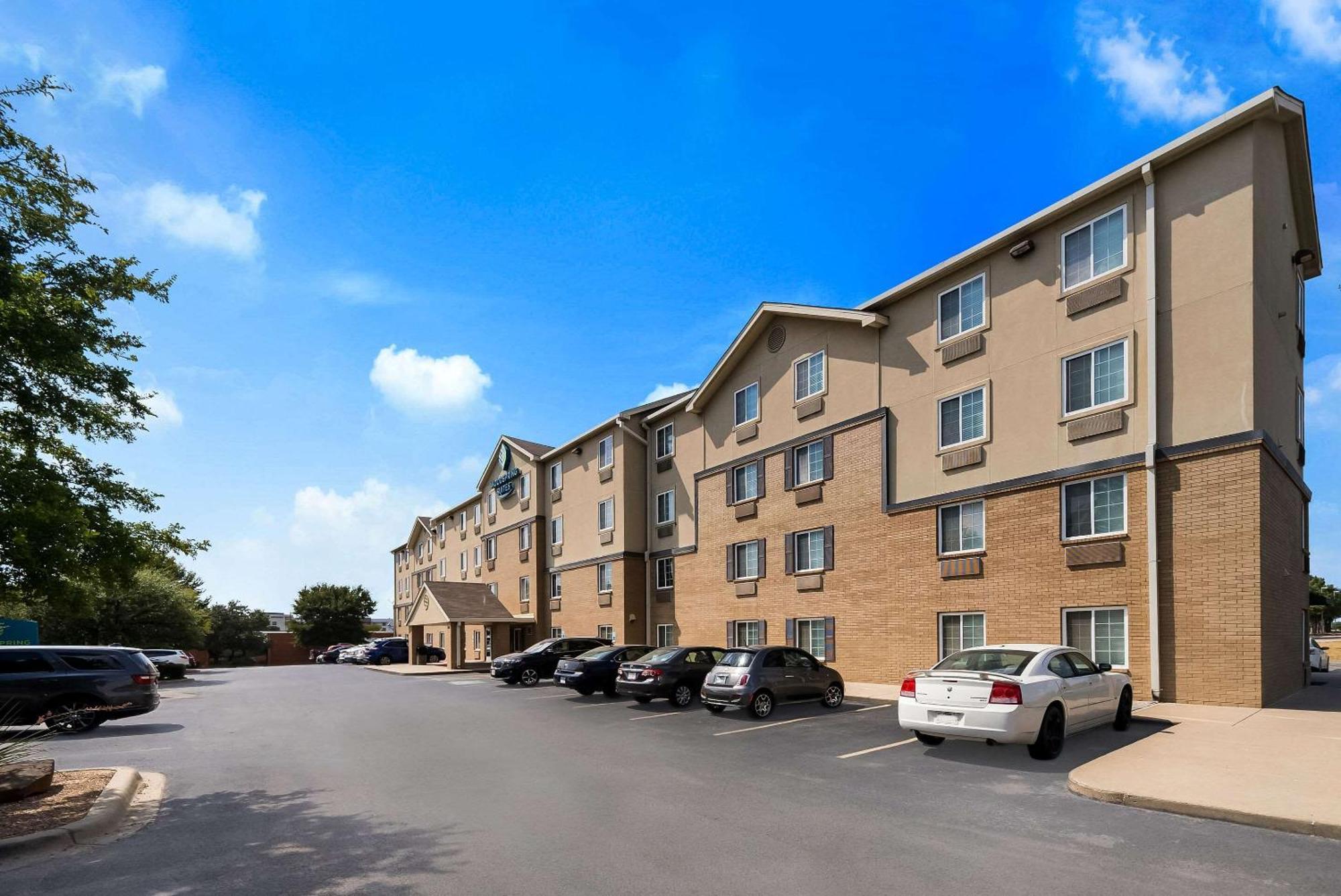 Woodspring Suites Fort Worth Fossil Creek Exterior photo